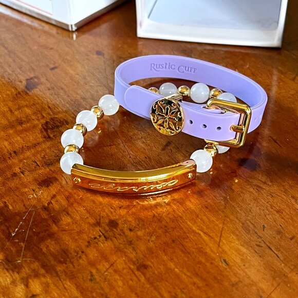 Rustic Cuff Beautiful Natural Stone Stretch and Silicone Inspire Bracelet Set - Picture 1 of 5